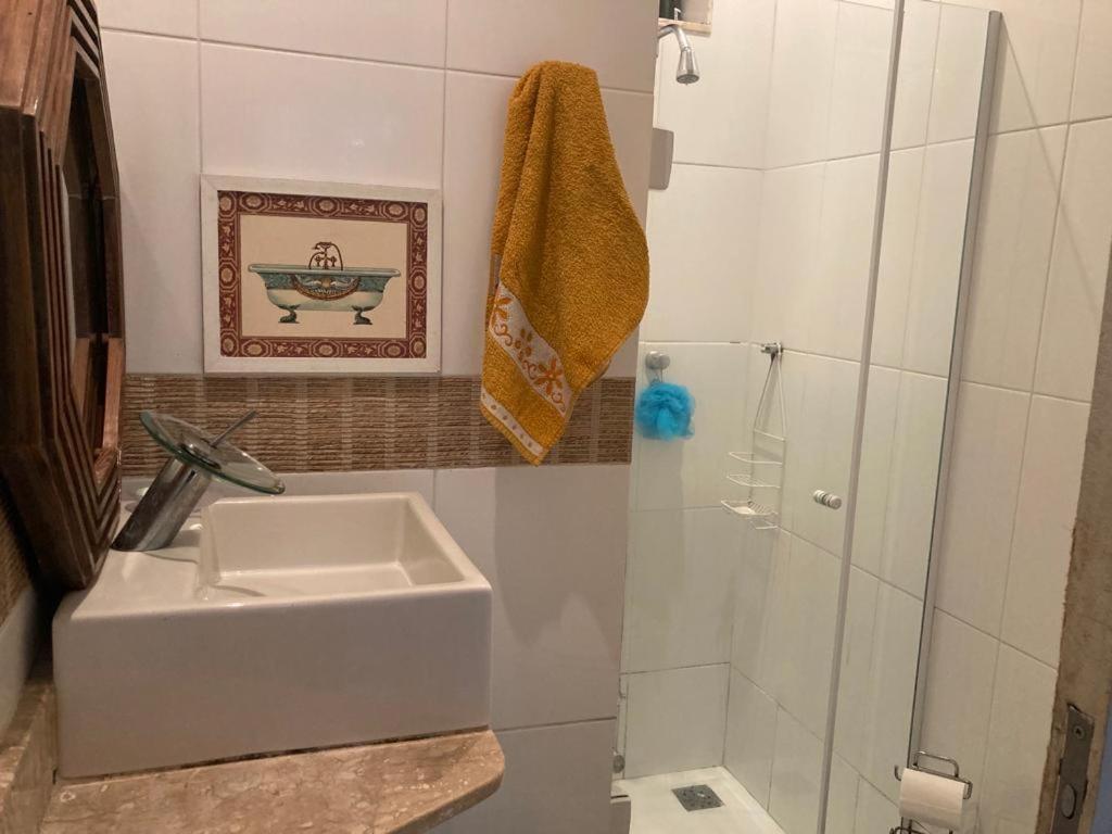 Em Copacabana Apartamento Mobiliado No Posto 6 Rio de Janeiro Extérieur photo